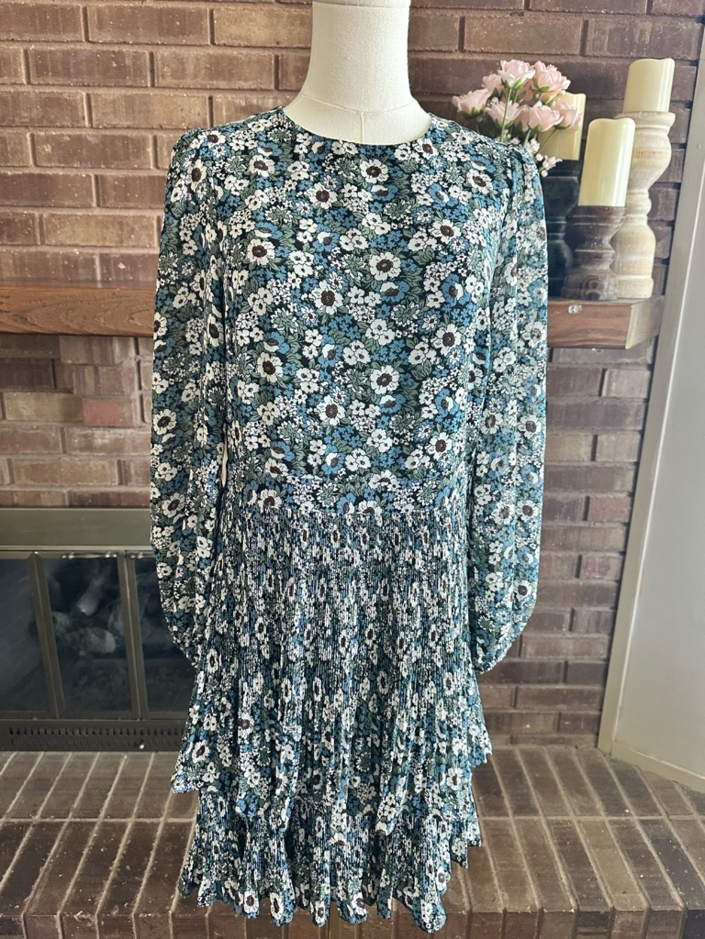 Boden Floral Micro Pleat Tiered Long Sleeve Dress Cottagecore Whimsical Elegant* - Picture 3 of 9